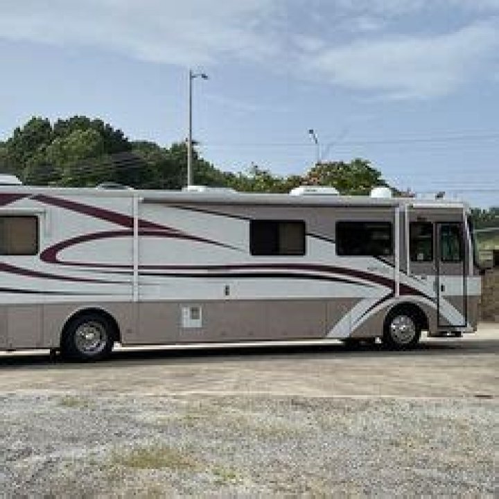 Did Monaco RV go out of business?