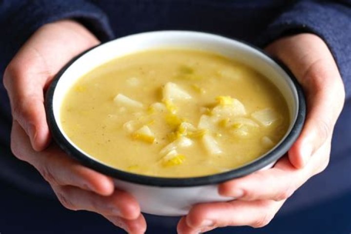 How do you make James Lee and potato leek soup?
