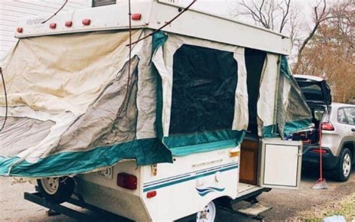 How much does it cost to replace a roof on a pop up camper?