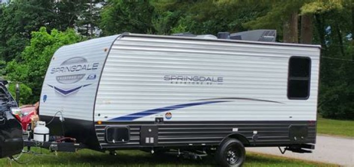 What kind of vehicle is the Keystone Springdale?