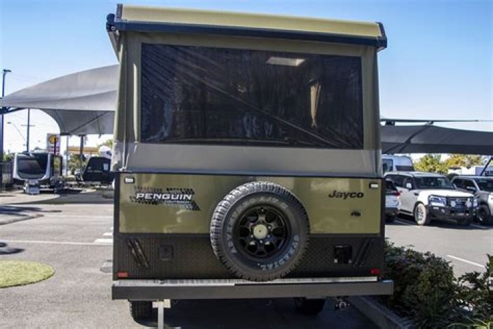 What kind of Winder does Jayco Penguin use?
