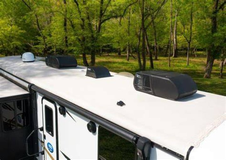 Why do I need Two air conditioners in my RV?